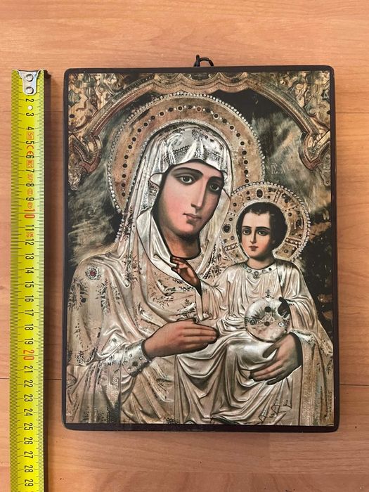 Икона Света Богородица с Младенеца - златни ореоли
