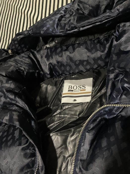 Geaca Hugo Boss perfecta pentru iarna