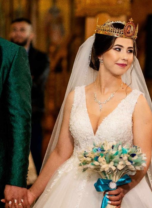 Vând rochia mireasă