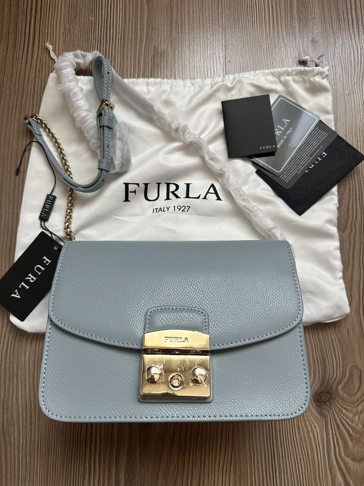 Чисто нова чанта Furla Metropolis