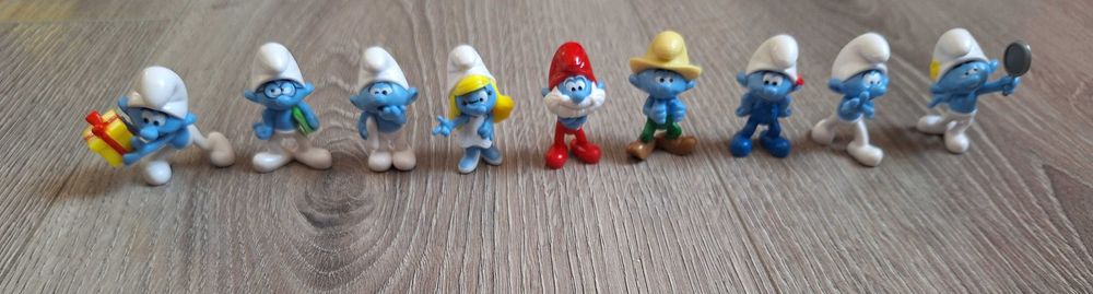 Figurine strumfi