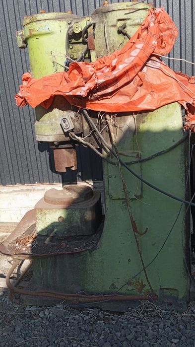 Молот для работы с металом и делать пики и не только