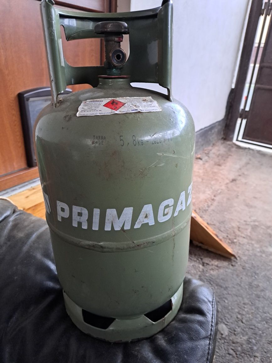 Frigider Elecrolux 220v,12v și gaz