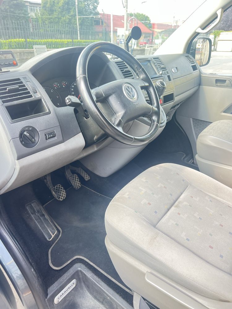Volswagen Caravelle T5