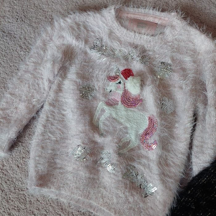 Дрехи за момиче, размер 116