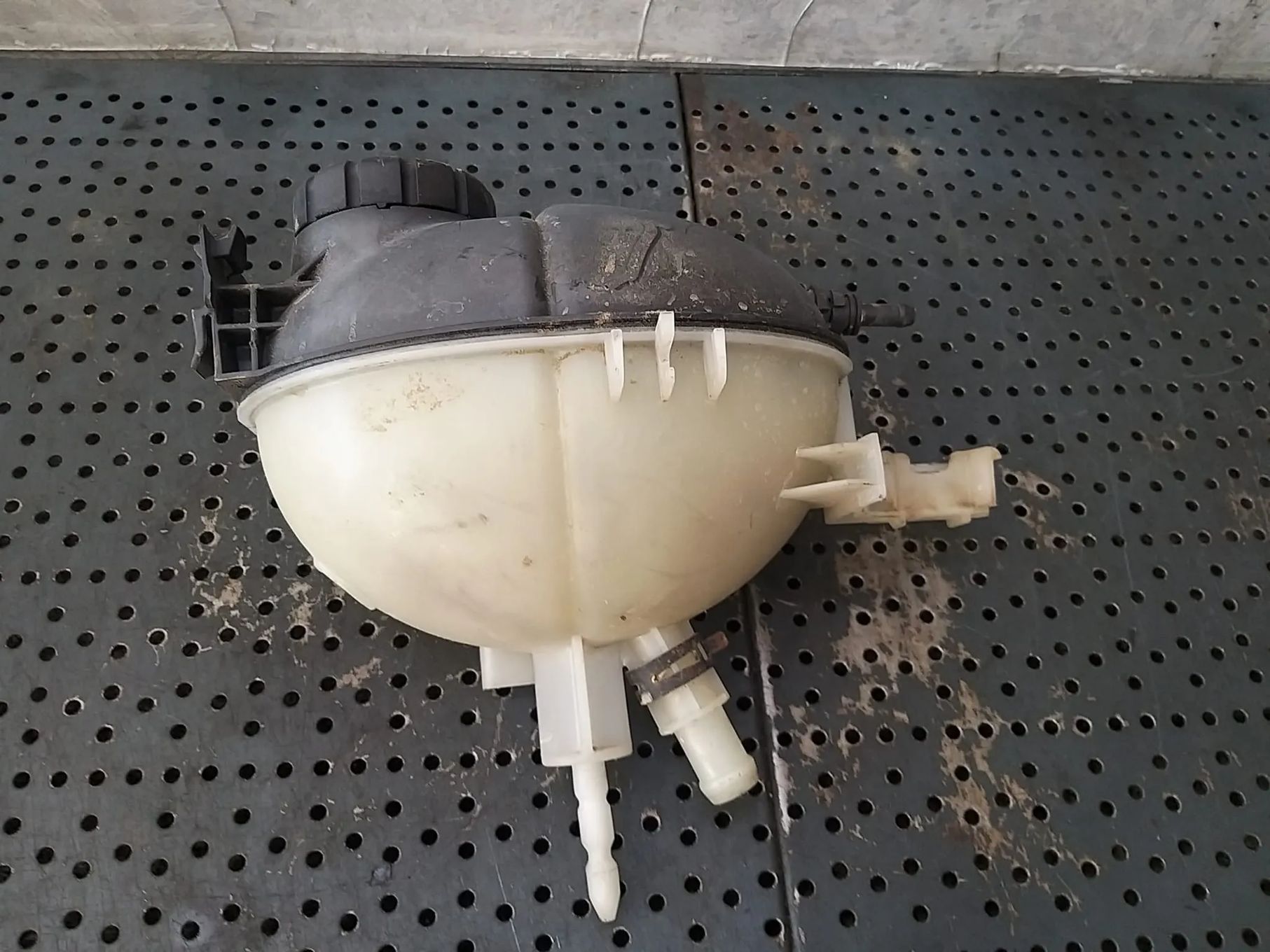 Vas expansiune 2.2 cdi mercedes e class w212 a2045000549