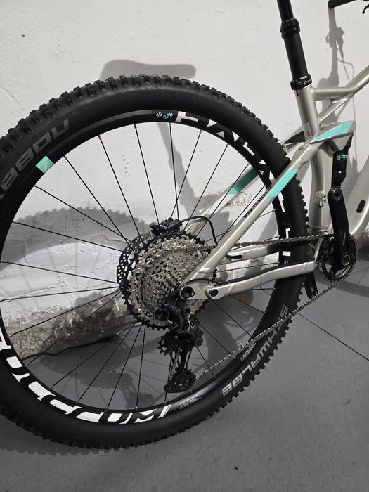 Планински алуминиев велосипед Cube stereo/sting 29