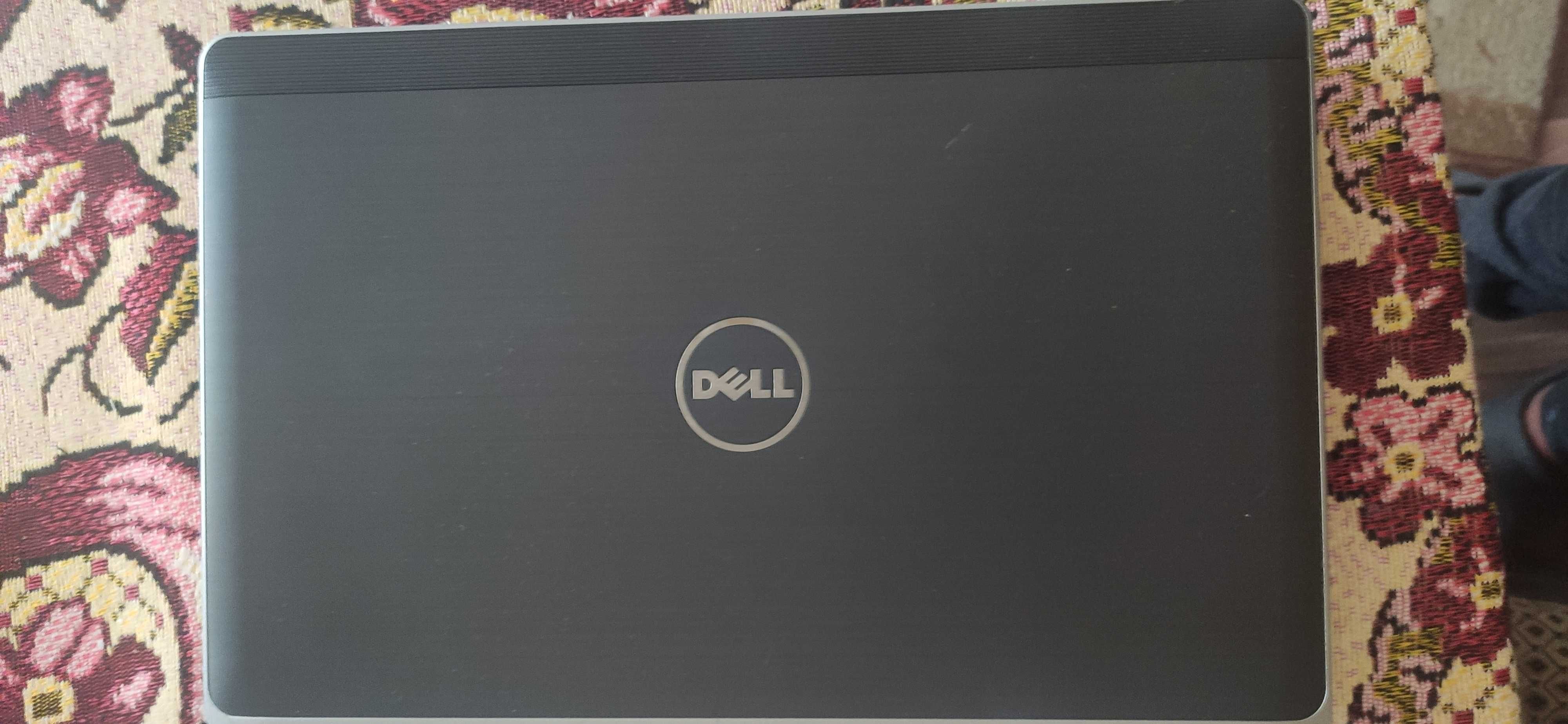 Laptop Dell Latitude E6330 (E6120 E6220 E6230 E6320 E6430)