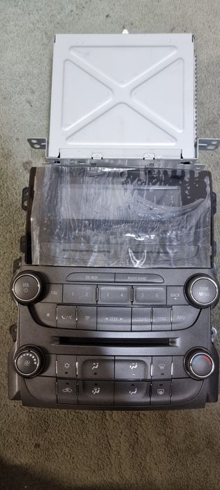 Малибу  1чи магнитола  диск радио флишка  бултус бор