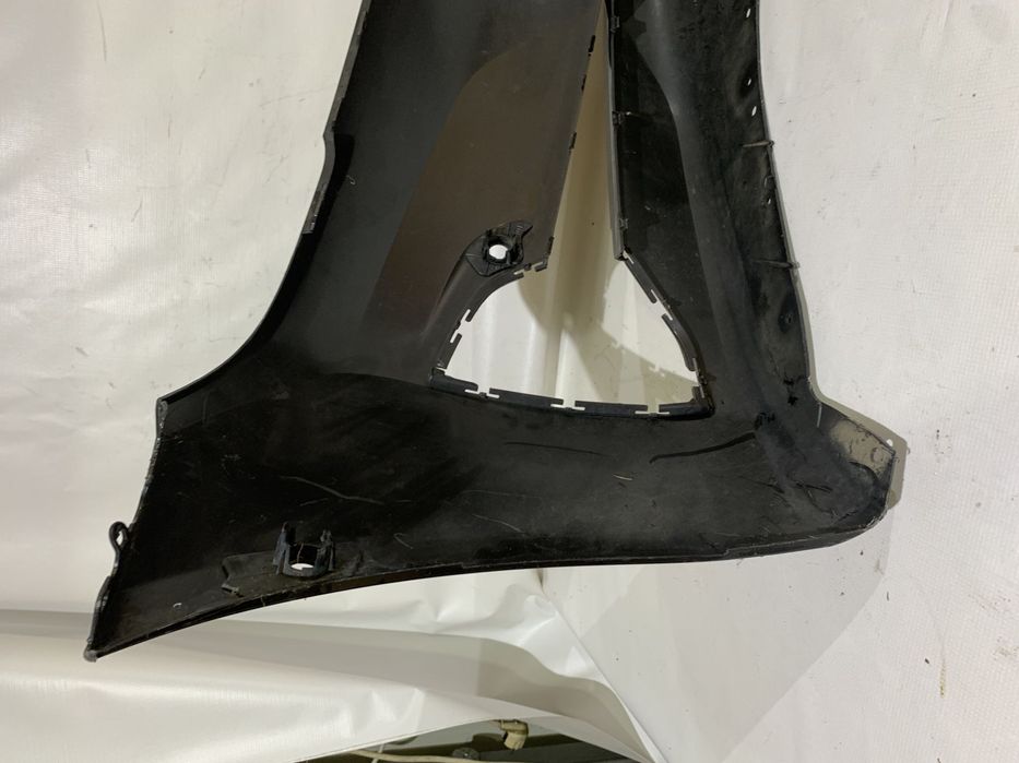 Bara fata BMW Seria 5 G30, G31 LCI facelift, 2020, 2021, 2022, 2023, cod origine OE 51119464207.