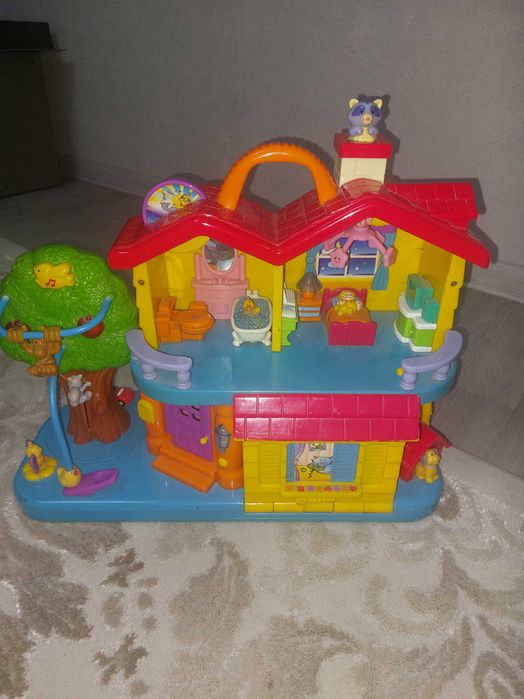 Детская игрушка Домик