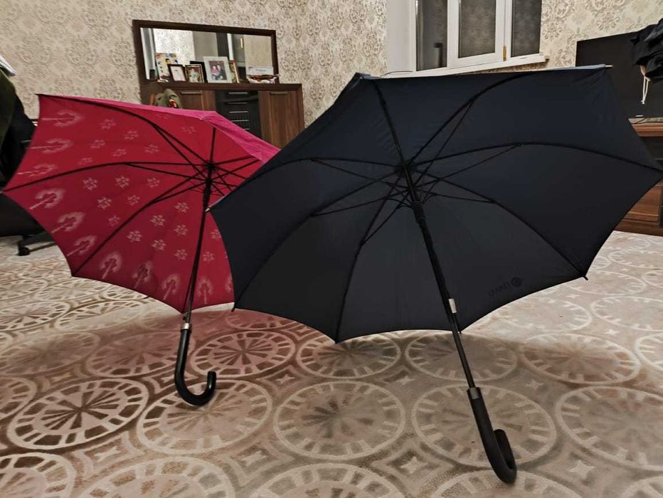 Зонты 2 штуки, продаются вместе. Цена за 2шт. Пишите на WhatsApp.