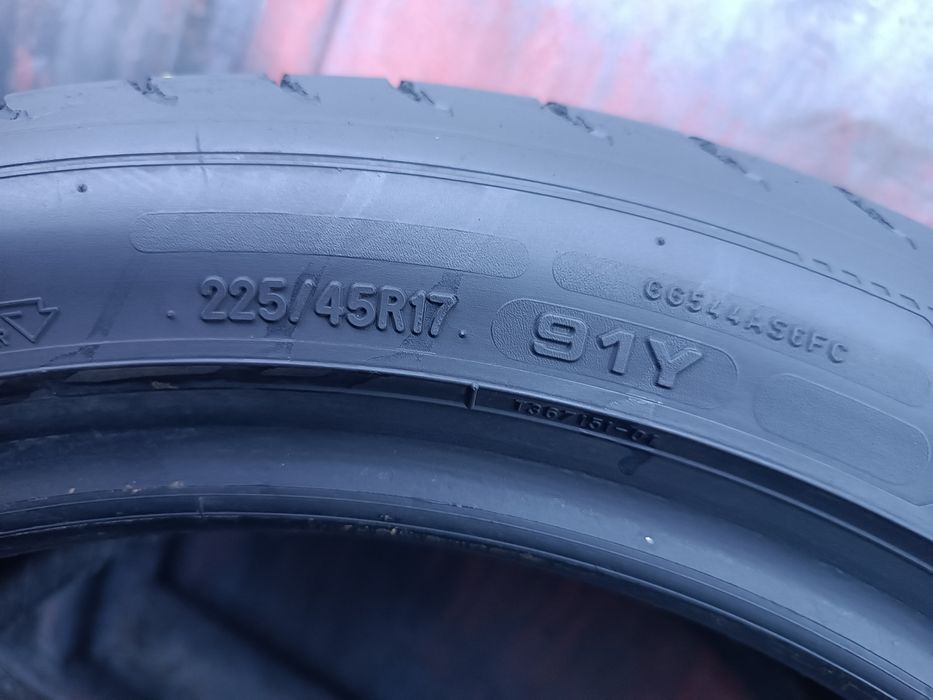 225/45/17 Goodyear