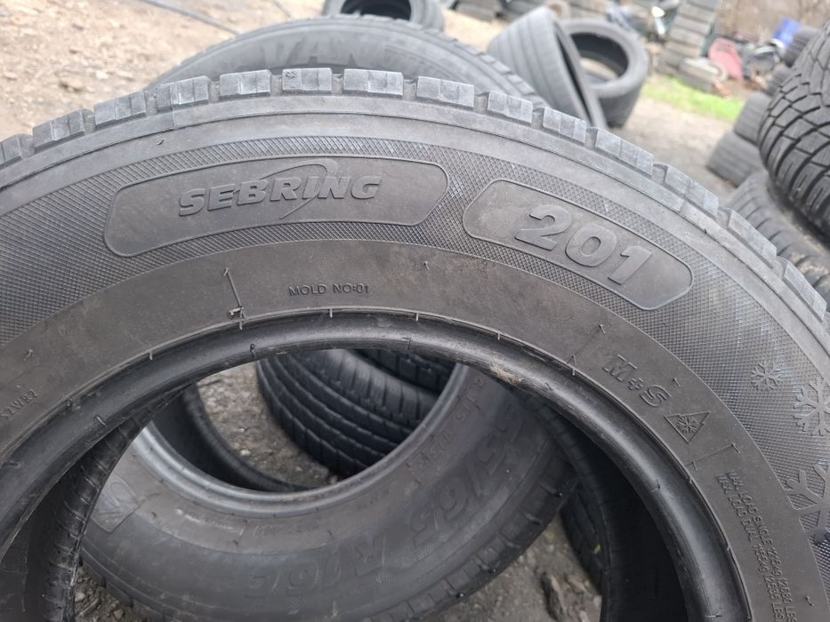 Vand 2 anvelope 235 65 16 C serbing de iarna bune dot 2022