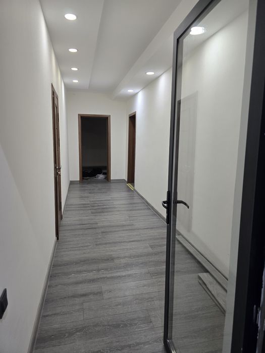 Аренда офис 150 кв на рисовом в доль дороге