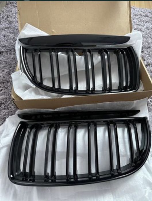 Grile duble negru lucios BMW SERIA 3 E90 NFL