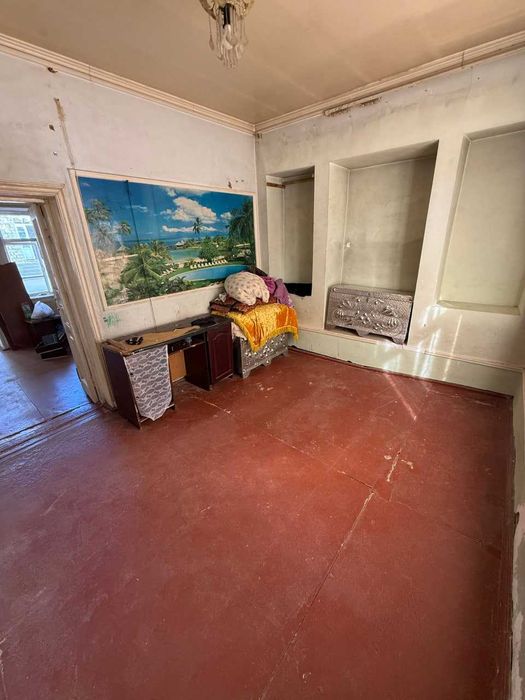 Продается двор 5 сотка не далеко от Самгаси