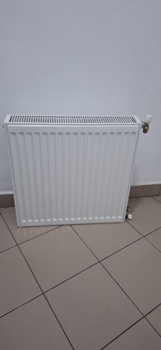 Calorifer Ferolli 600x600