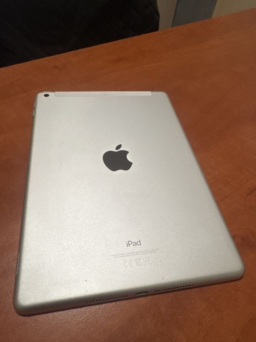 Ipad A1954  generatia 6 Baterie defecta, pentru piese
