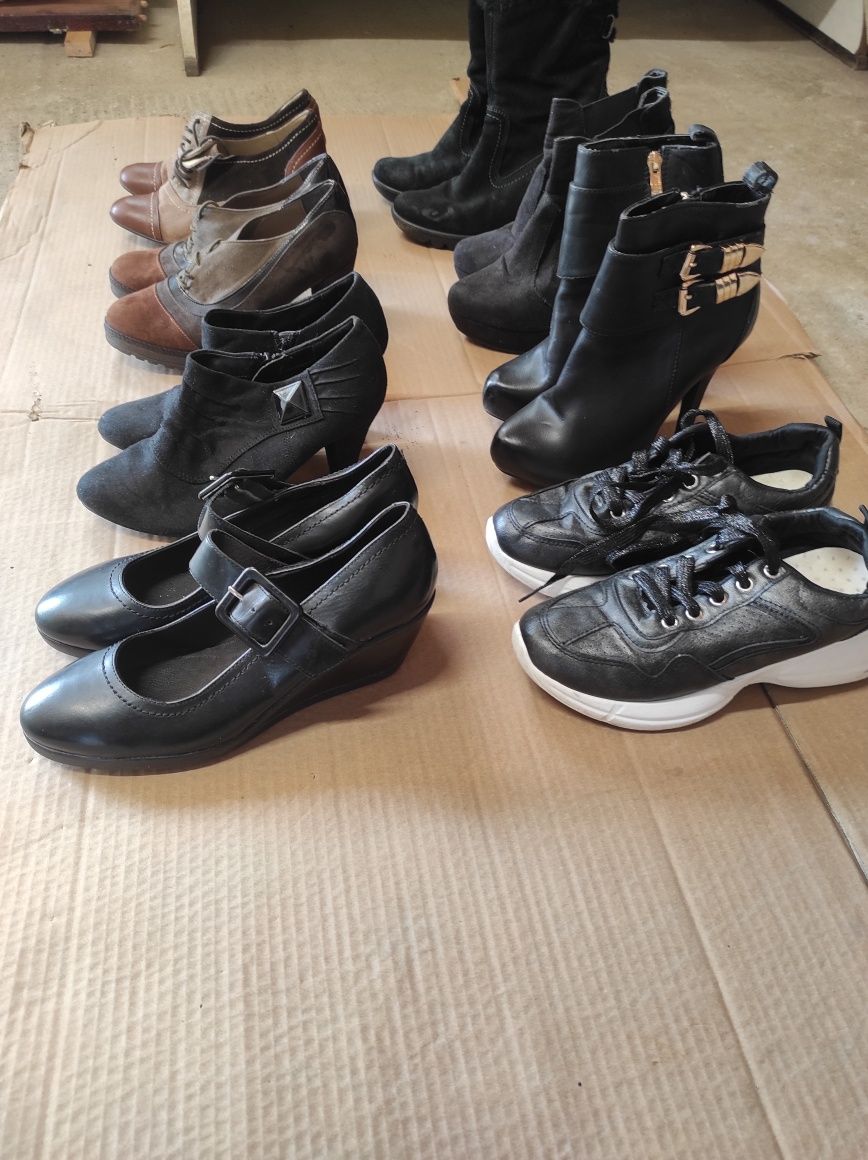 Lot pantofi/ghete/botine
