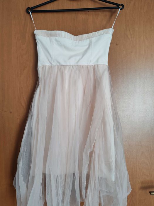 Vând rochițe de vara