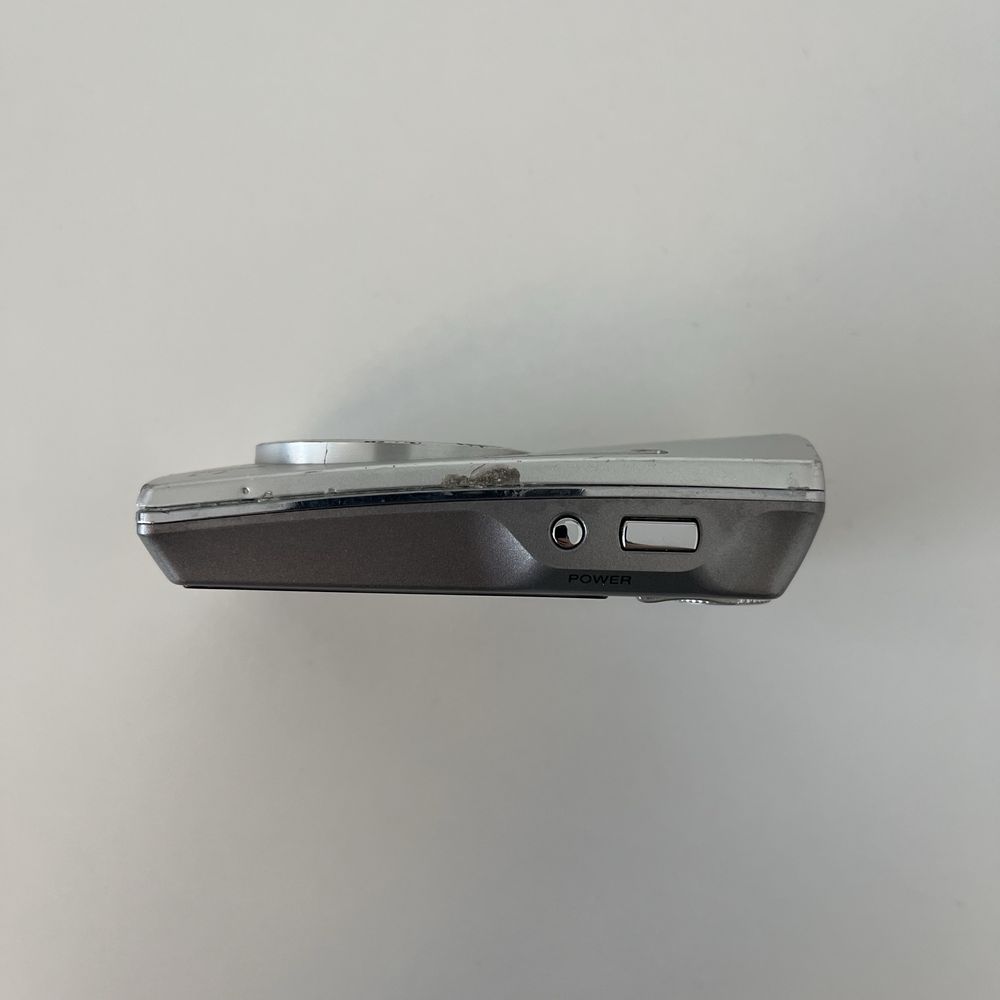 Olympus M700 700 7.1MP