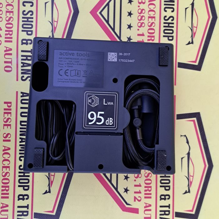 Compresor auto umflat roti original Ford 12V 120W 10A neutilizat