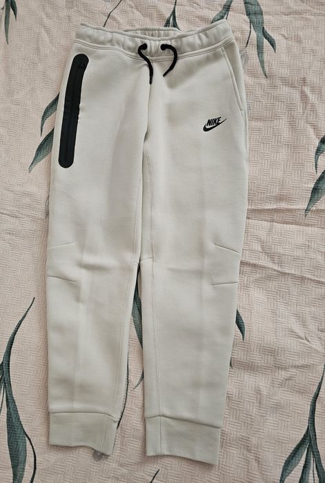 Nike Tech Fleece детско долнище
