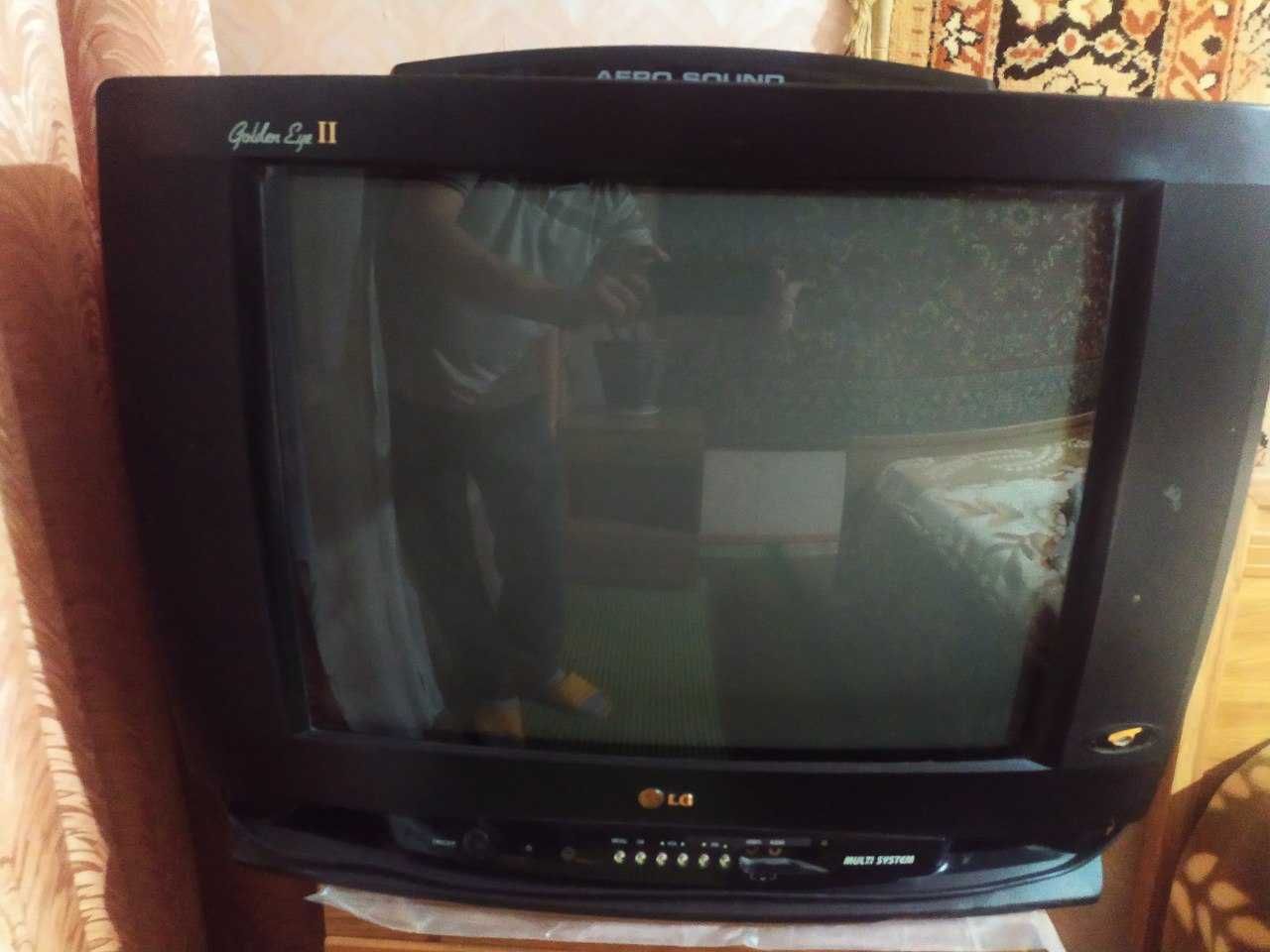Телевизор LG Golden Eye II (Корея)
