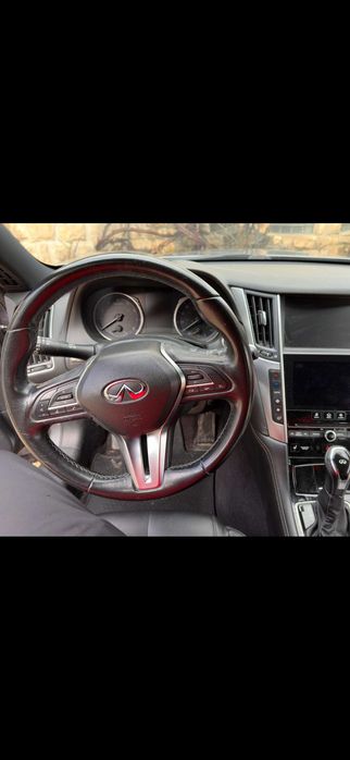 Infiniti Q60 2.0t