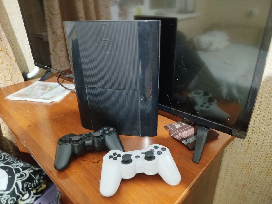 Playstation 3 super slim 512 GB