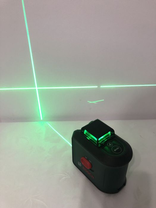 Laser bosch model universal level  360 pret 450 lei