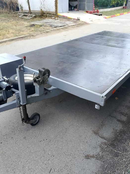 Платформа , ремарке