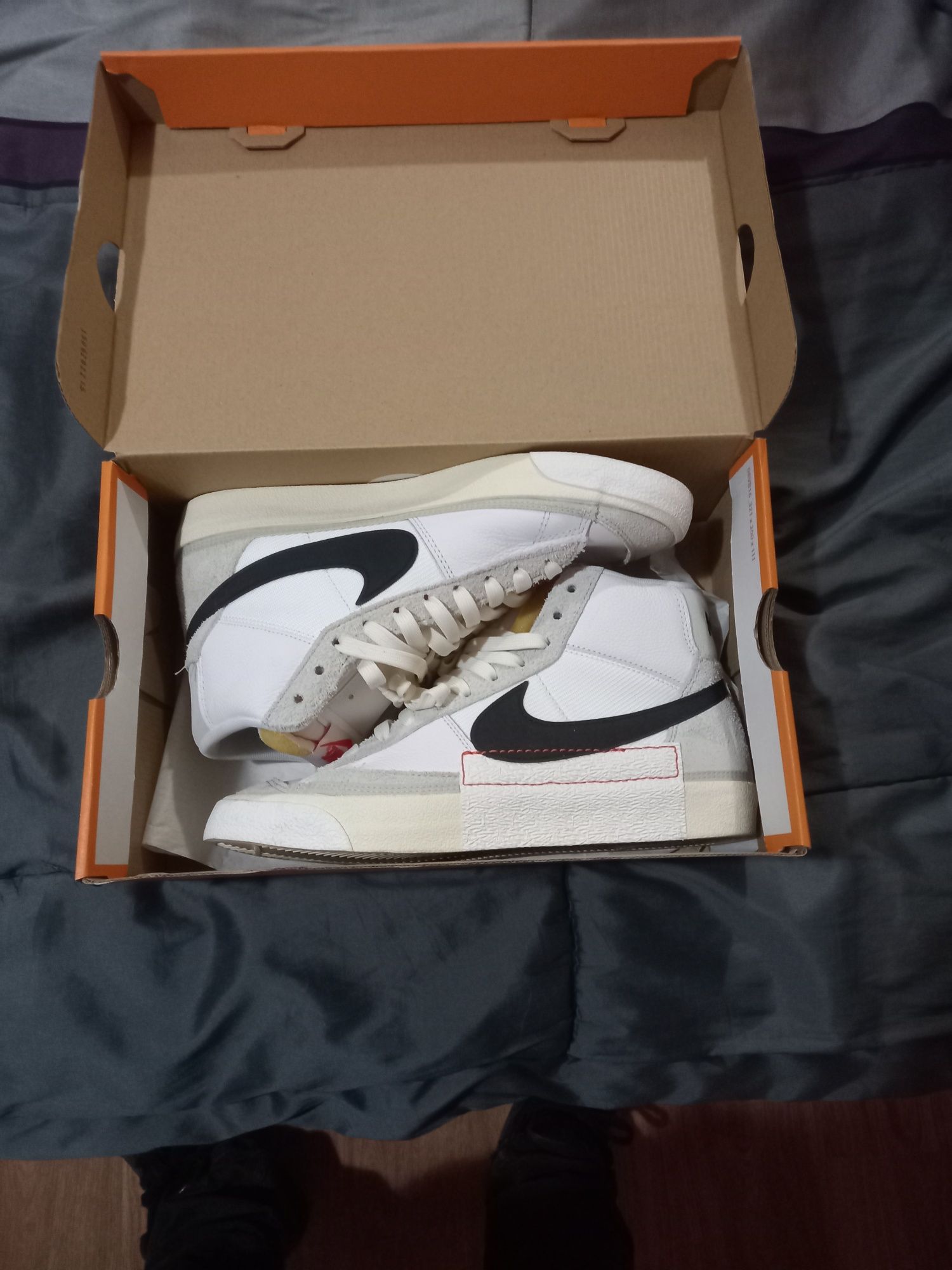 Nike Blazer Mid 77Pro Club marimea 42.5