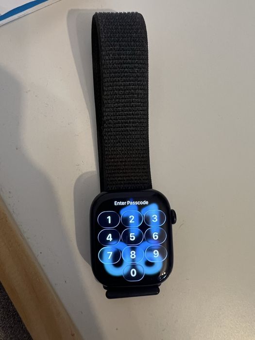 Apple Watch seria 10, 46mm, + 1 an si 7 luni garantie