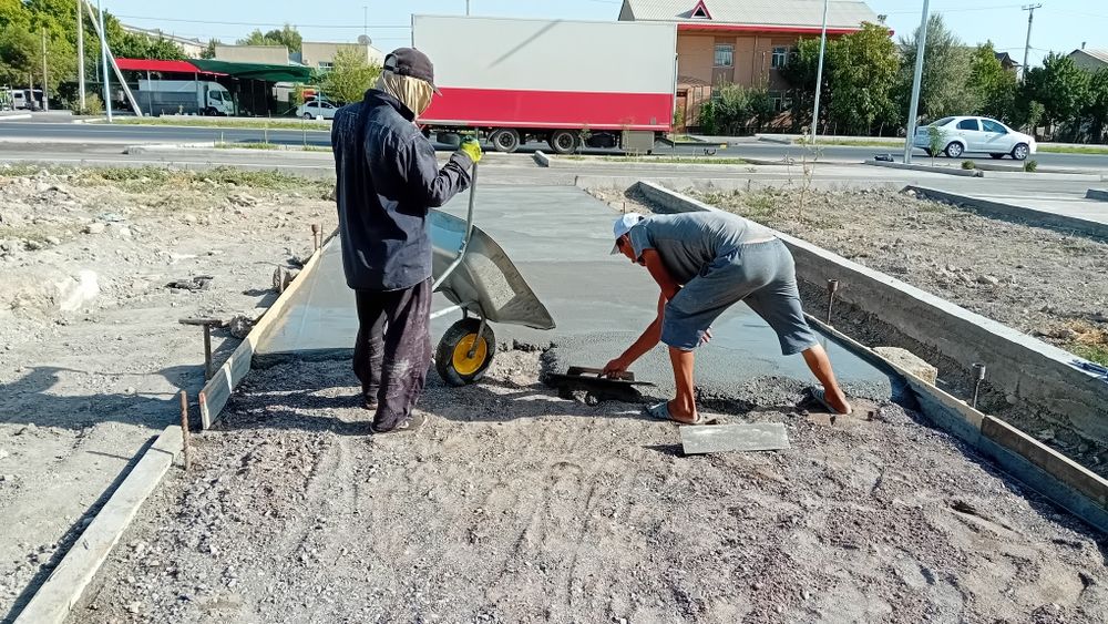 Стяшка куйамиз. Заливка Бетона Стяшка бардер парковка. Хоналар ичигаку