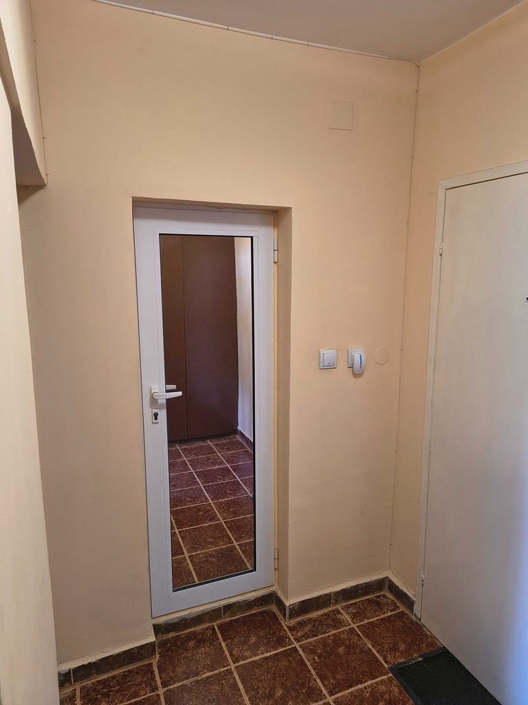 Дава се под наем Двустаен апартамент в София, Люлин 1 - 50 кв.м за 408 € - Снимка #7