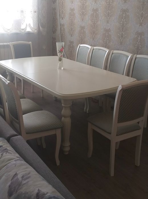 Продам стол из массива березы