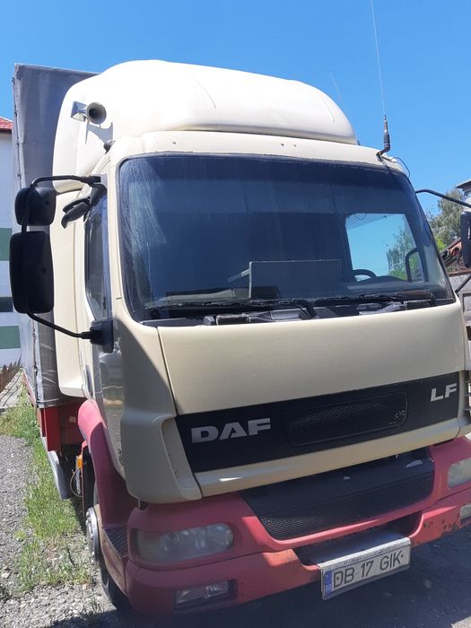 De vînzare Camion daf lf 45 220 10 T 15 europaleti lift tavan decopert
