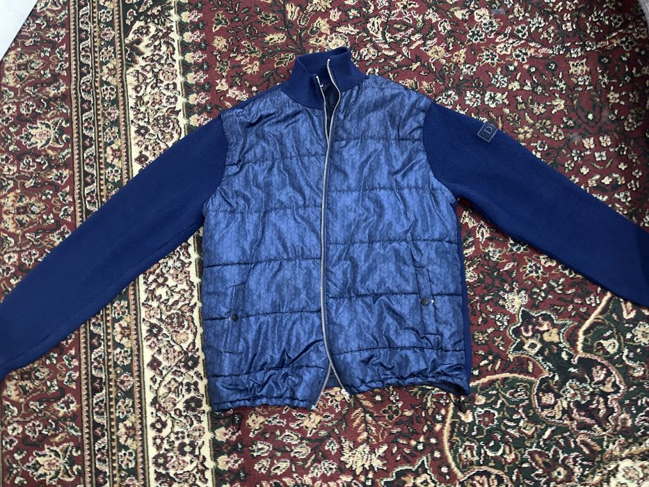 Dior кардиган 1ой кийилган размер котта кеганлиги учун сотилвоти.  2XL