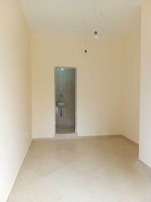 Продава се Магазин в София, Гео Милев - 21 кв.м за 3572 €/кв.м - Снимка #1