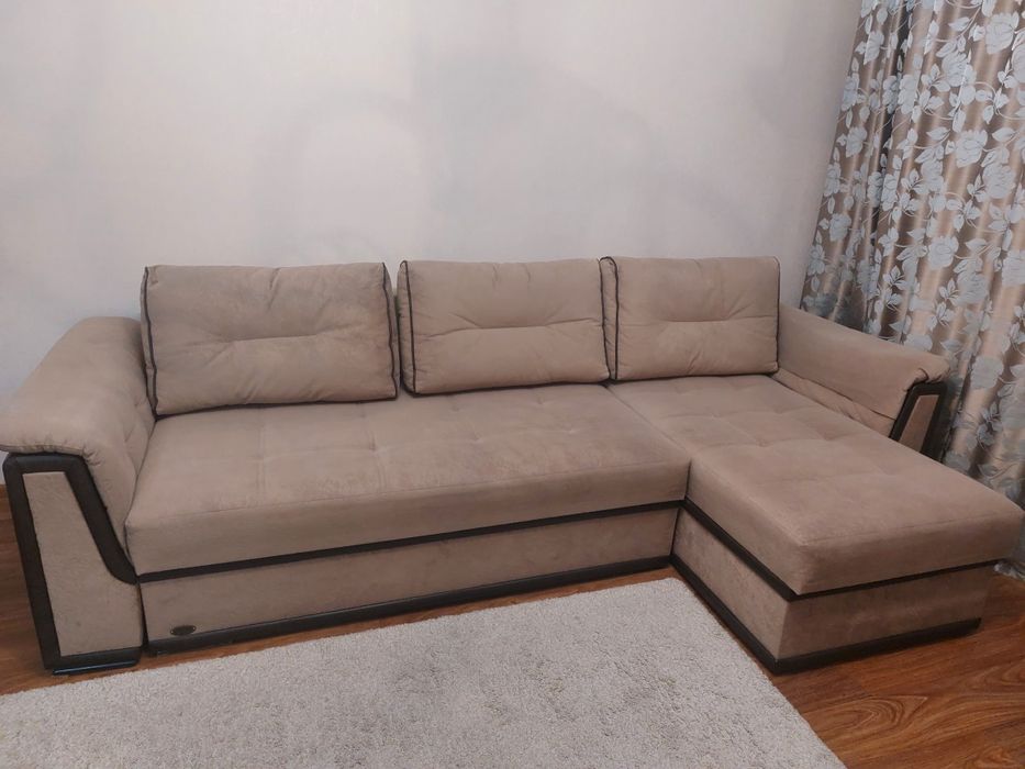 Диван угловой,производство Беларусь. ,