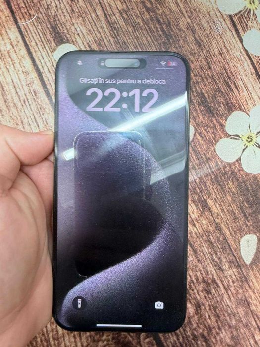 iPhone 15 Pro Max 256GB – stare impecabila, baterie 90%