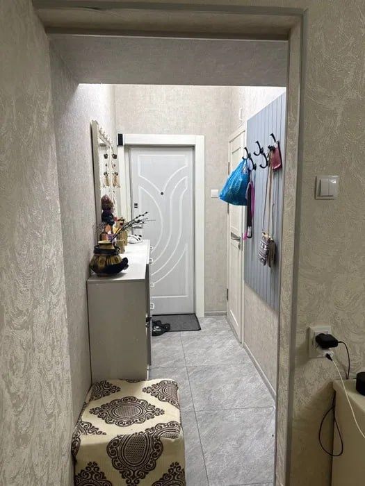 Продаётся квартира Чиланзар 11 2в3/2/4. Упакованная квартира. Под ключ