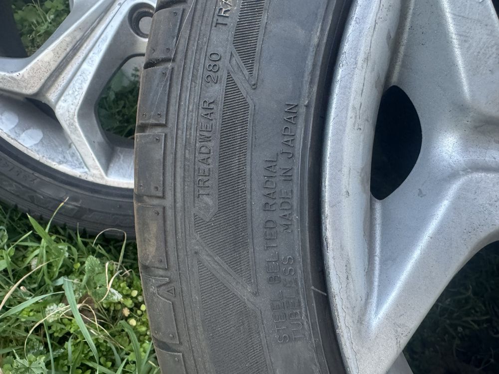 Летни гуми с джанти DUNLOP 235/45/18