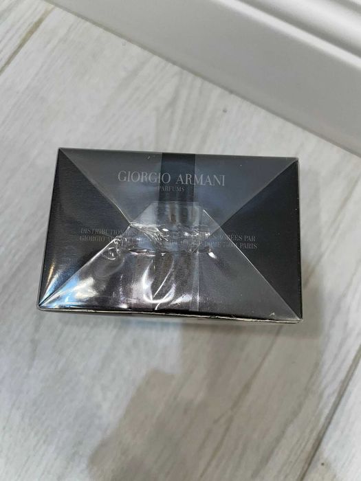 parfum stronger with you intensely.