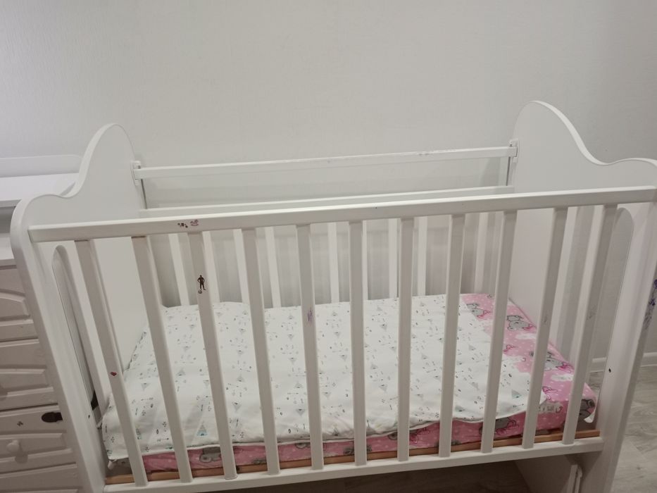 Продам детскую кровать