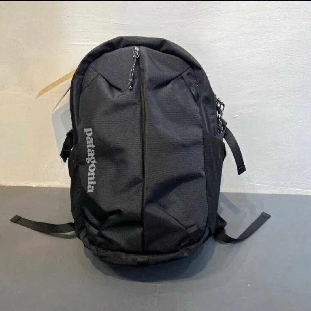 Patagonia refugio day pack 26 раница Патагония