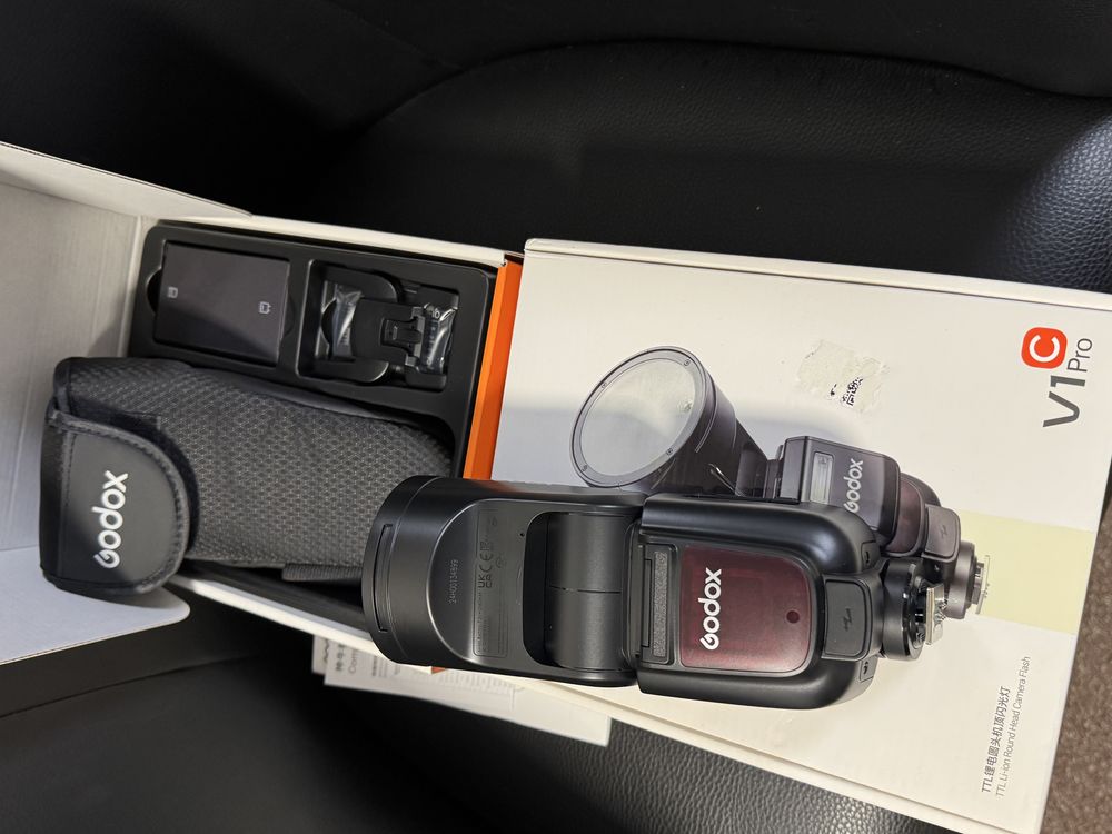 Godox GD-V1PRO-C Flash pentru Canon sau Sony / Nou - Sigilate |
