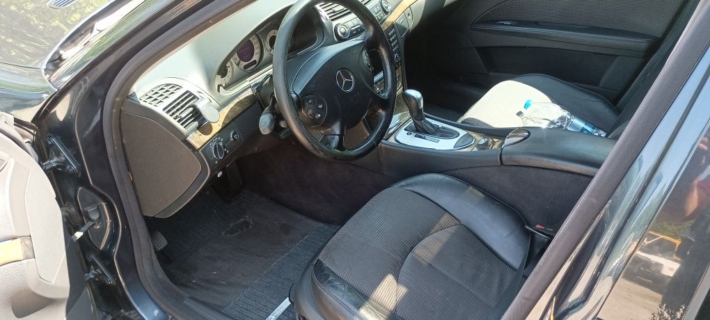Мерцедес Е класа w211